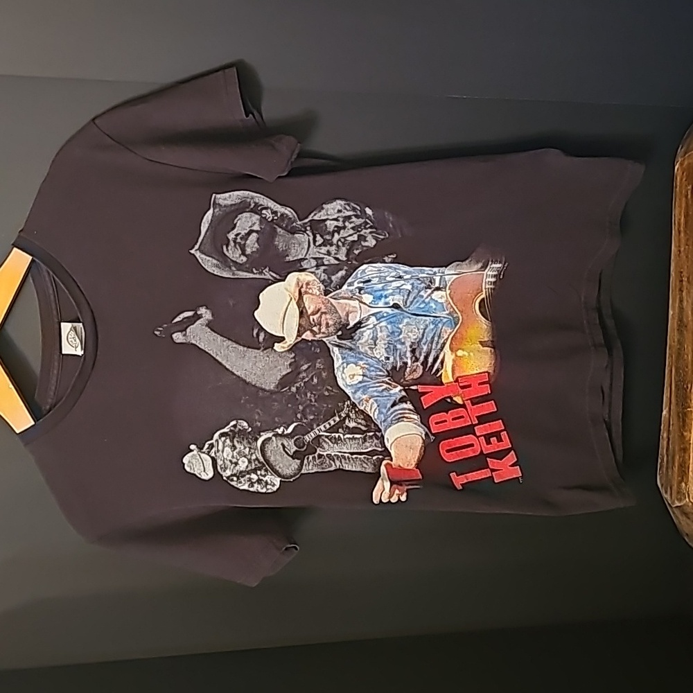 Toby Keith Interstates & Tailgates Tour Tshirt